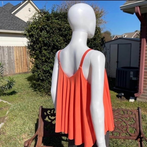 💋NWT Trina Turk Sunset Soirée Garden Double Lined Flowing Tank - Picture 5 of 11